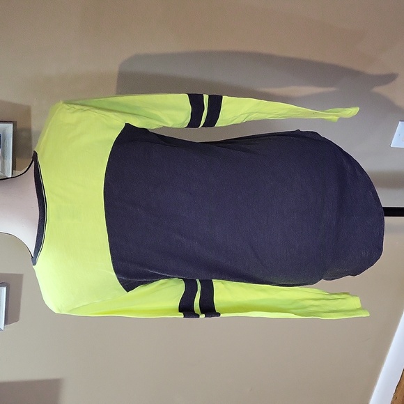 Victoria's Secret PINK Shirt - Picture 6 of 9